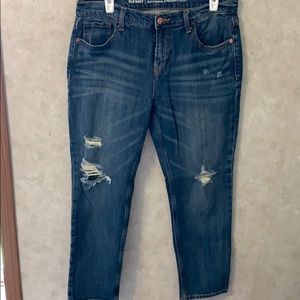 Distressed boyfriend jeans